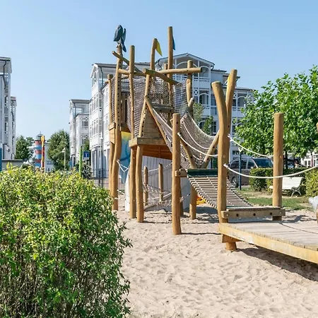 Ostseeurlaub Fuer 2 - In Mit Balkon * Sellin (Rugen)